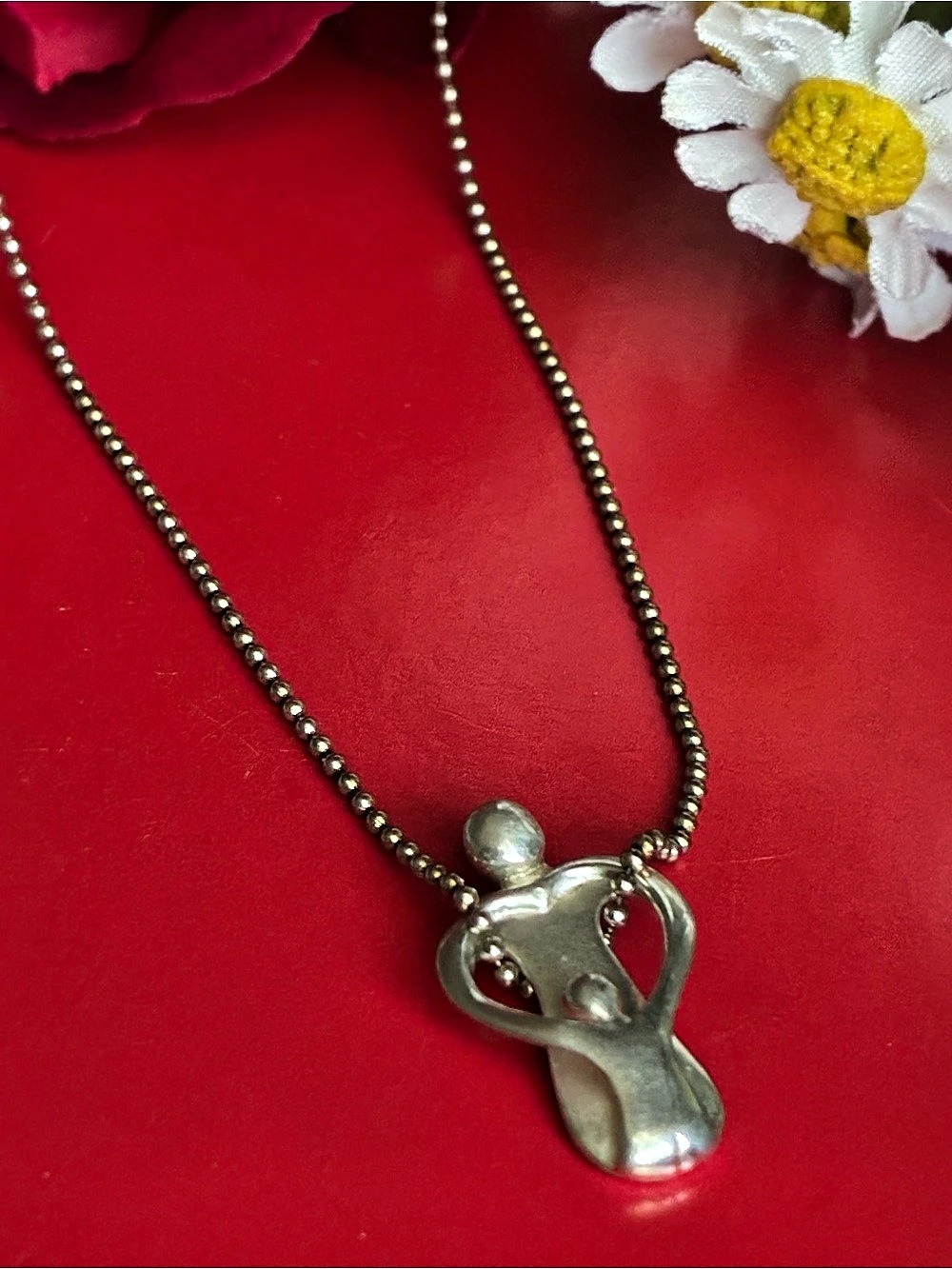 Silver-Tone Pendant Necklace 17”